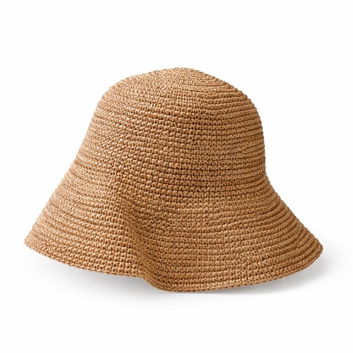 Capeline rafia crochet