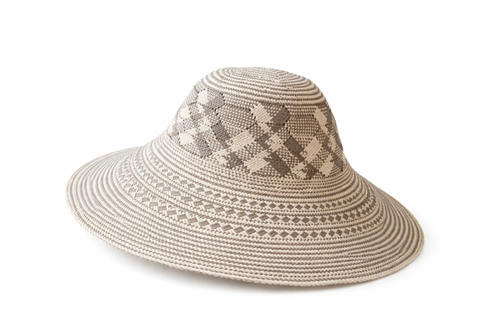 Capeline Papier 8334